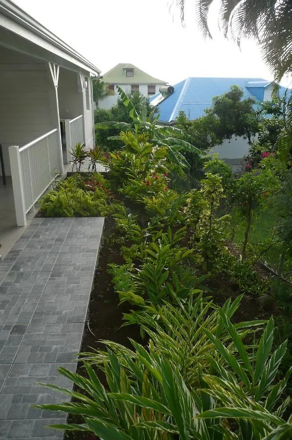 Lejlighed Douceurs Caraibes, Gite Coco. Bouillante